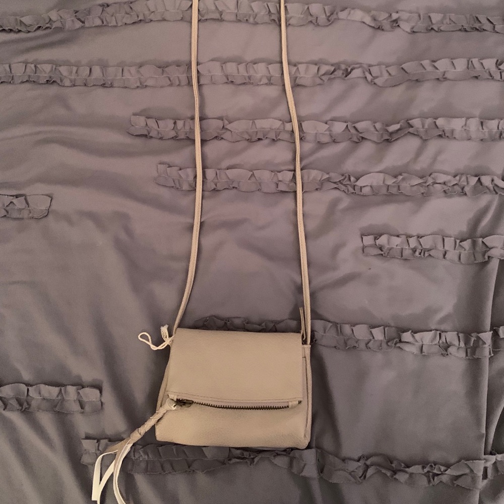 Crossbody purse